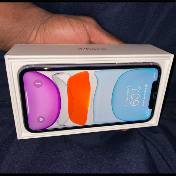 IPHONE 11 - Picture 4 of 4